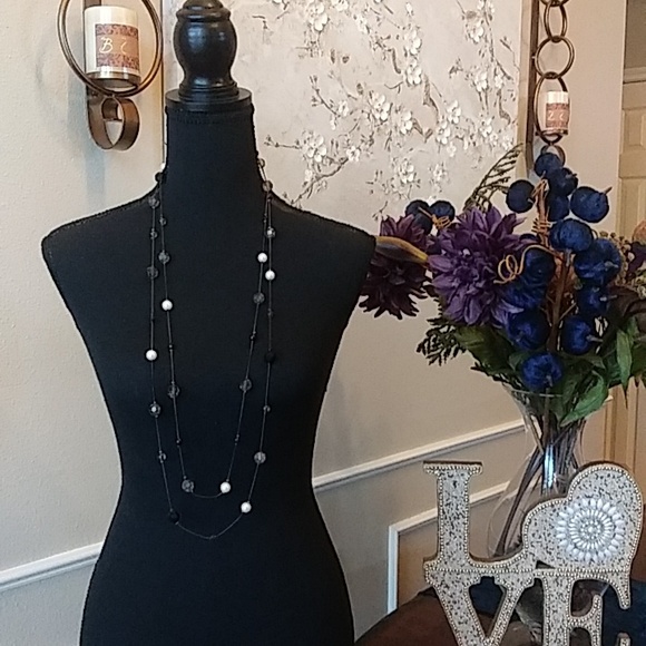 Multi Strand Embellished Beads Necklace - Picture 3 of 17